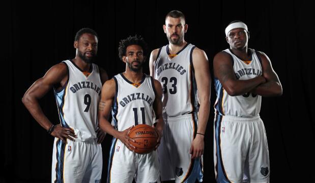 NBA：独行侠爆冷击败雄鹿（NBA：独行侠意外战胜雄鹿）