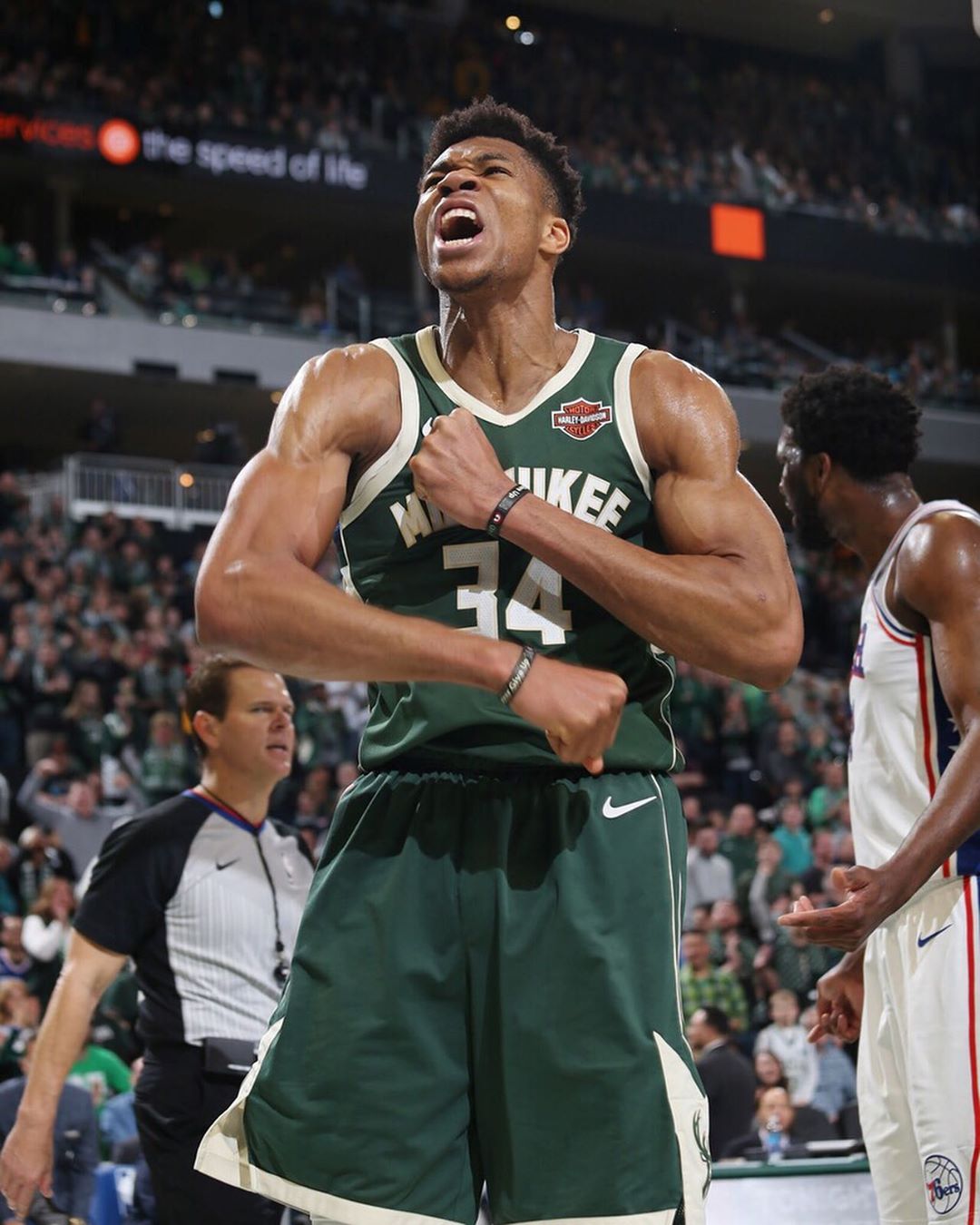 瓜帅麾下球员出场榜：B席421场居首，德布劳内381场次席（瓜帅时代出场次数榜：B席421场领跑，德布劳内381场位居次席）