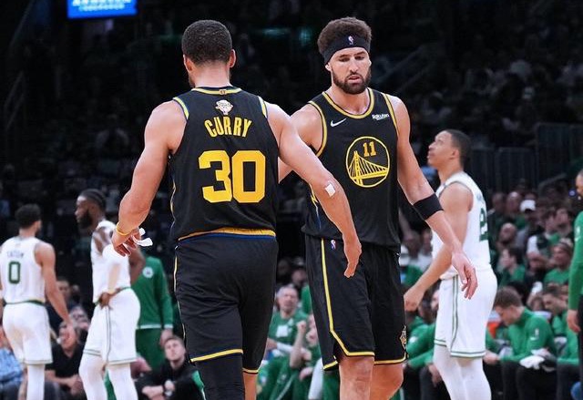 夜晚只属于胜者（黑夜只向胜者低头）