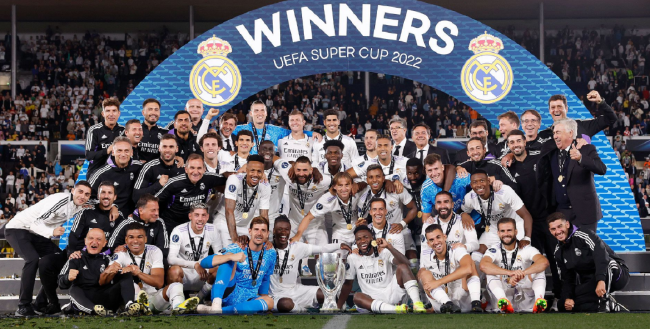 孙兴慜调侃范德芬：你那个一条龙进球比我的更精彩吗？（孙兴慜笑问范德芬：你的长途奔袭破门更胜我一筹吗？）