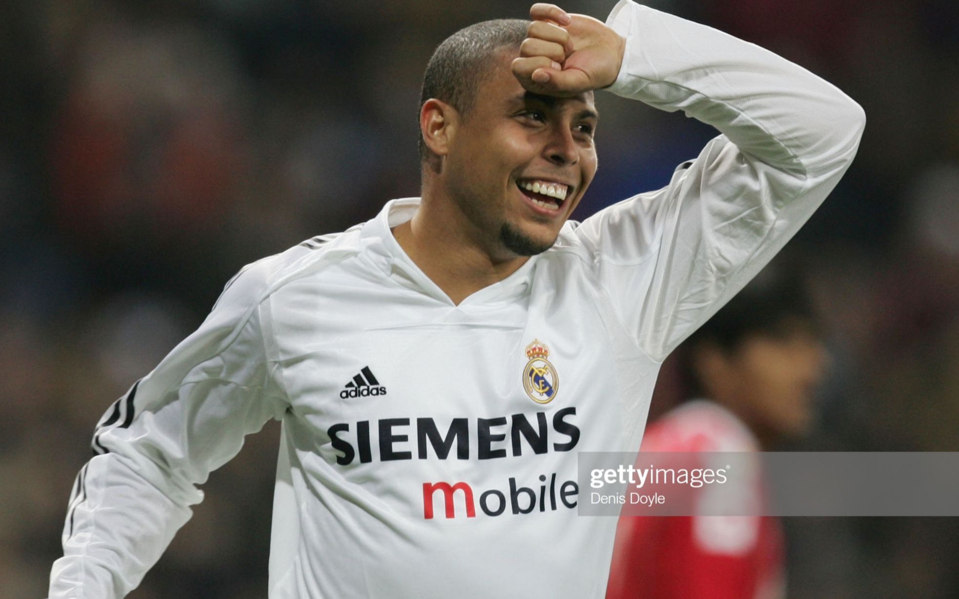 海港发布官方Vlog：旧将奇塔迪尼重回浦东足球场（海港官Vlog上线：昔日旧将奇塔迪尼再踏浦东足球场）