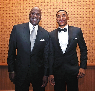 韩K联战报：金主赞破门，朴世真建功，金泉3-1首尔（K联赛战报：金主赞斩获、朴世真破门，金泉3-1力擒首尔）